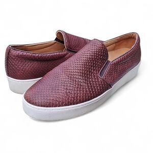 Vionic Midi SnakeTextured Maroon Slip-On Sneakers Size 10
